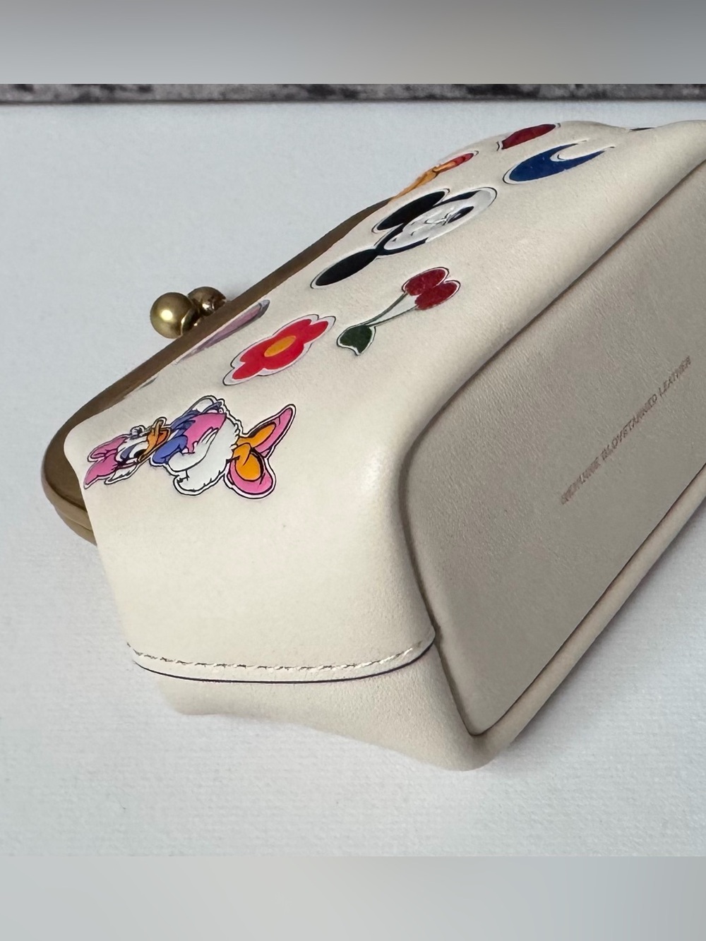 NWT Coach x Disney Kisslock Frame Bag 10 with Sticker Print Chalk CDO91 - Picture 6 of 11